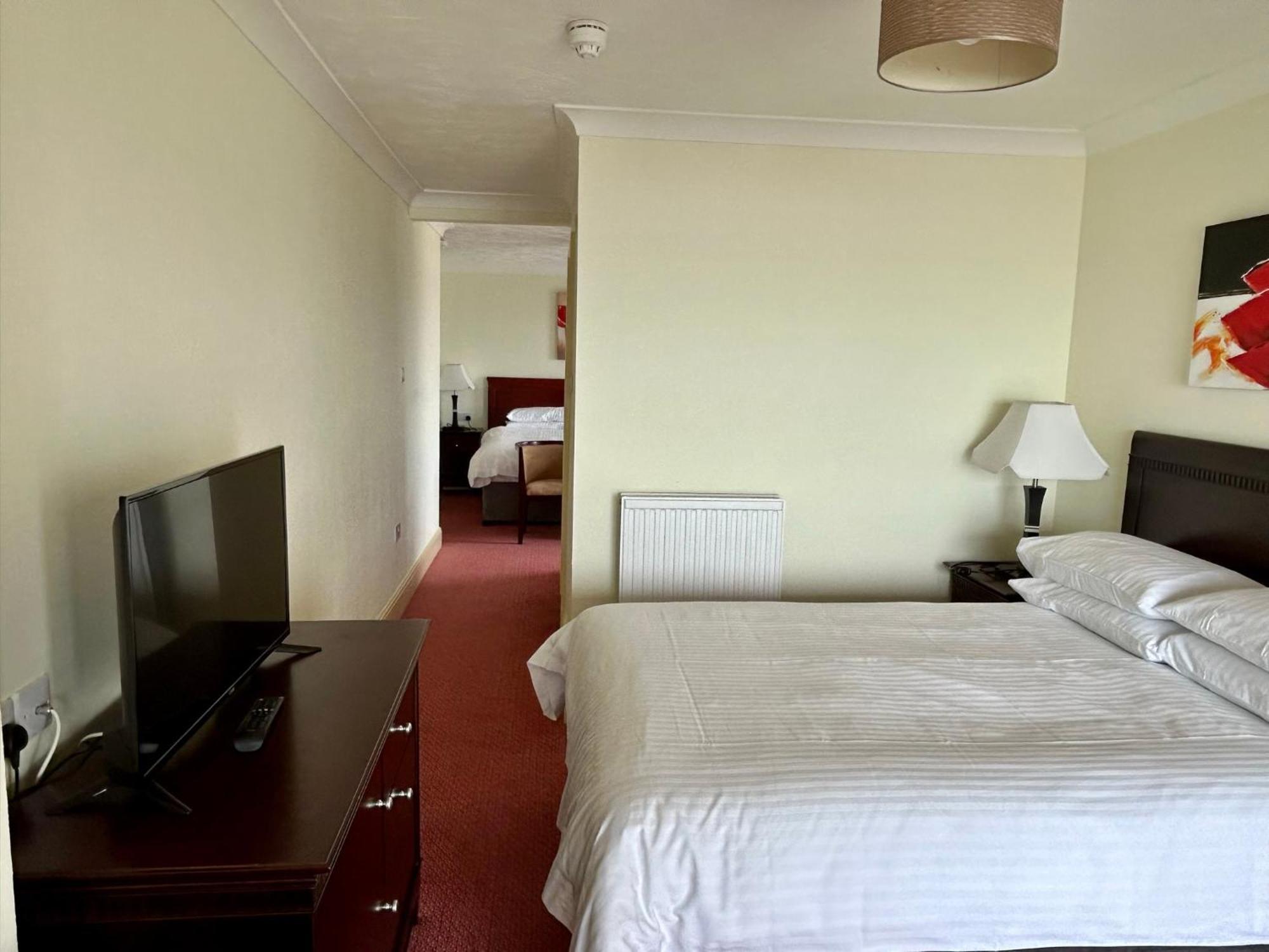Regent Court - Seafront, Sandown - Free Car Ferry For Bookings Of 3 Or More Nights, Subject To Availability Room photo
